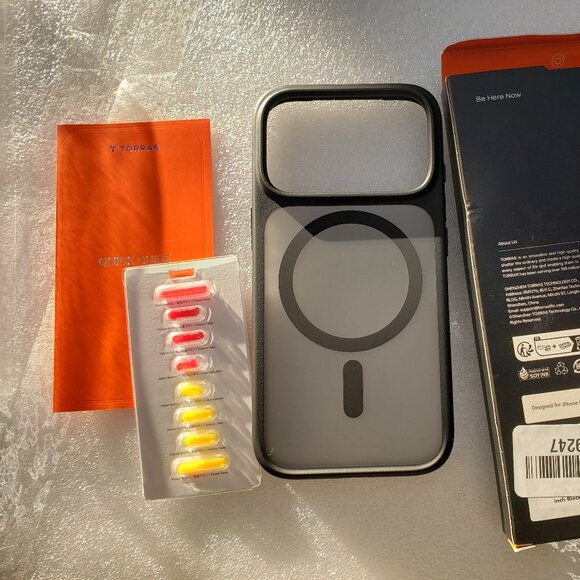 TORRAS Magnetic Shockproof Case For iPhone 17 Pro MagSafe Slim Translucent - Picture 2 of 10